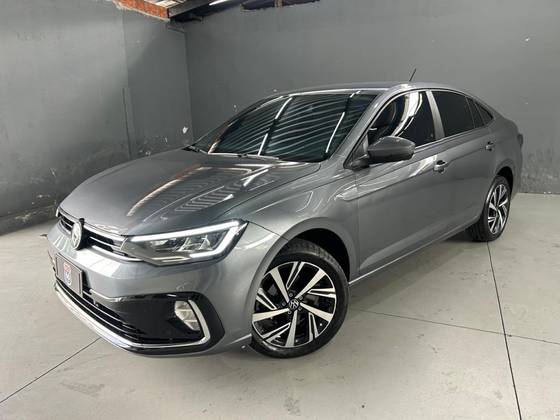 VOLKSWAGEN VIRTUS 1.0 200 TSI HIGHLINE AUTOMÁTICO